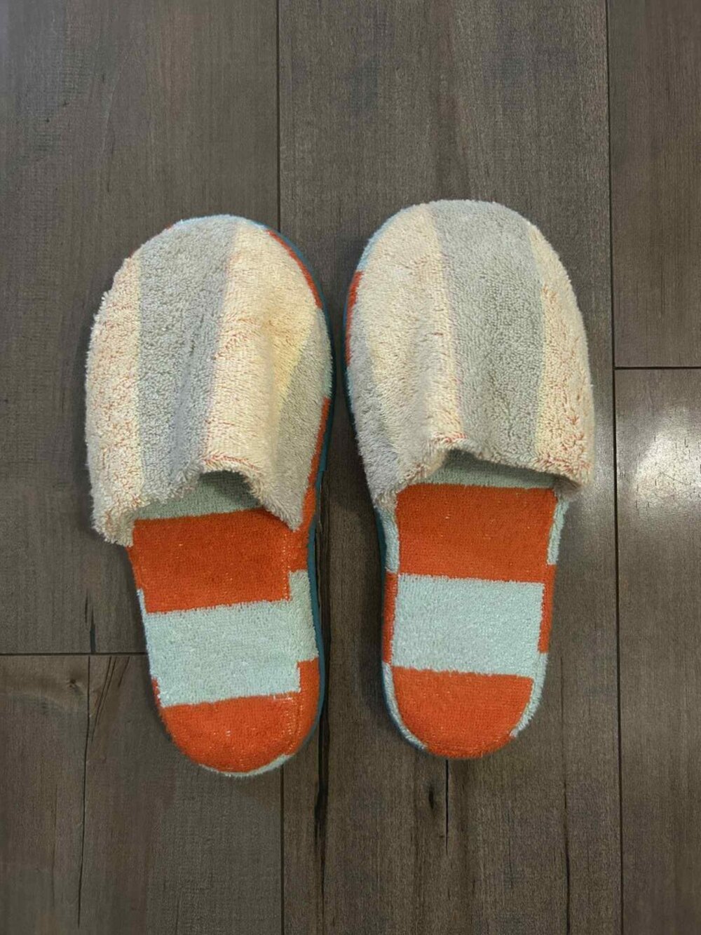 NWOT MoMa Dusen Dusen Large-XL Mona Stripe Slippers